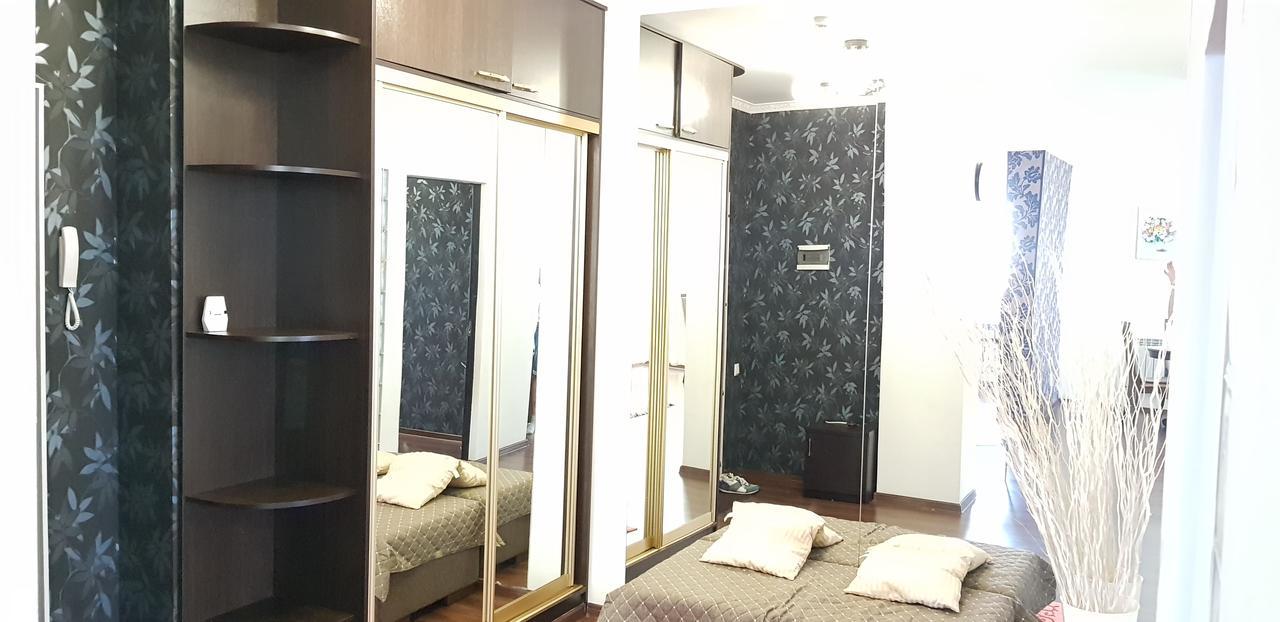 Apartment Lazurniy Astana Exterior foto